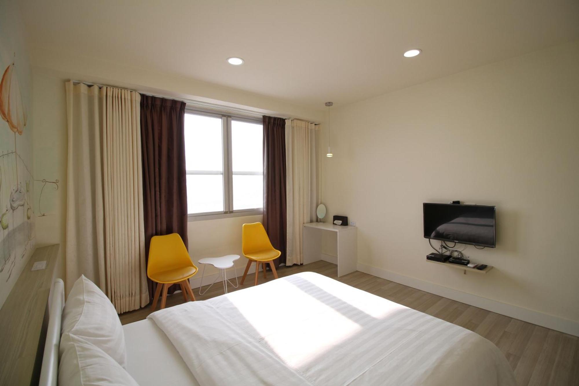 Moment Inn Tainan Zewnętrze zdjęcie