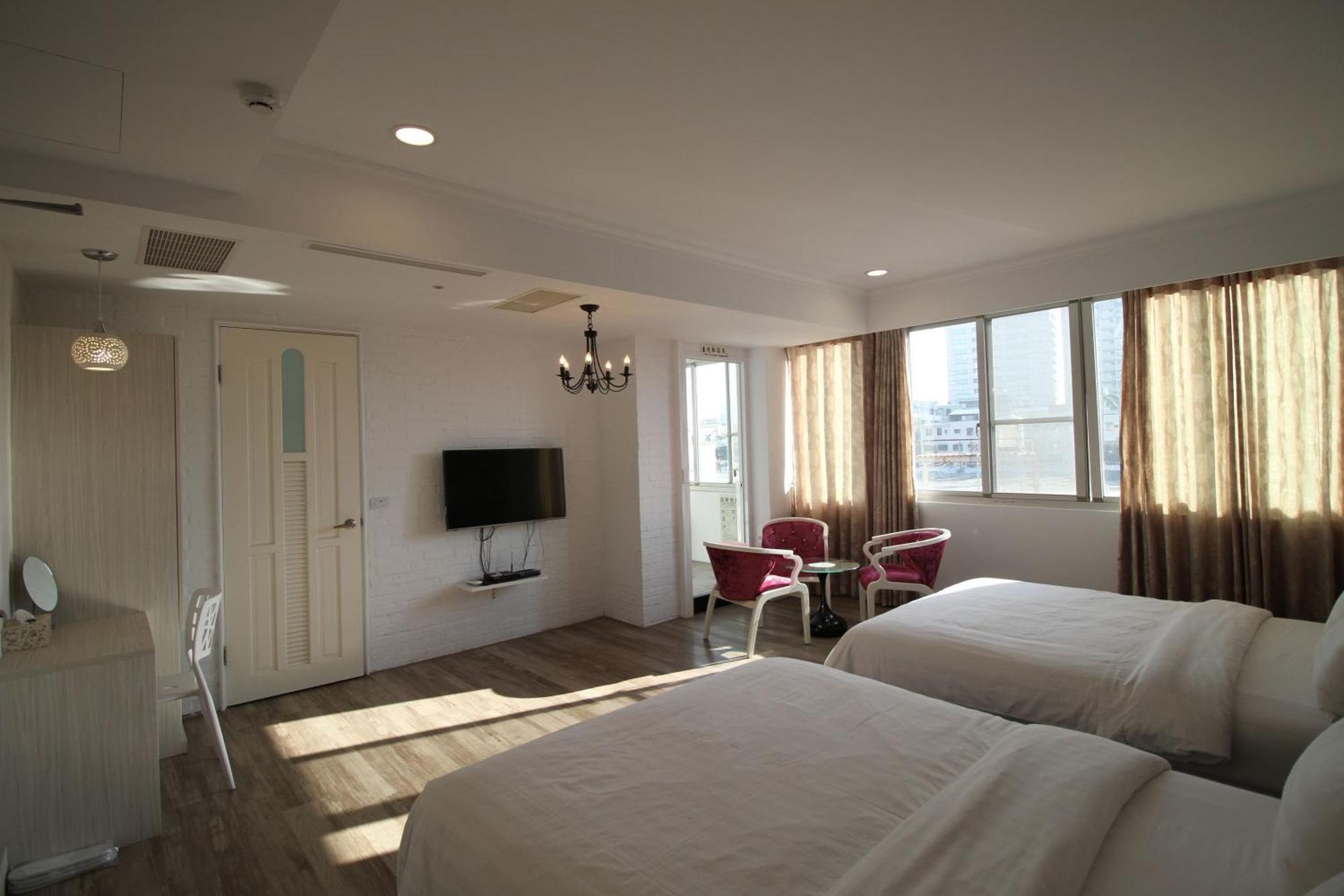 Moment Inn Tainan Zewnętrze zdjęcie